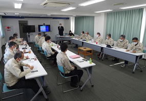 外部講師によるセミナーの様子